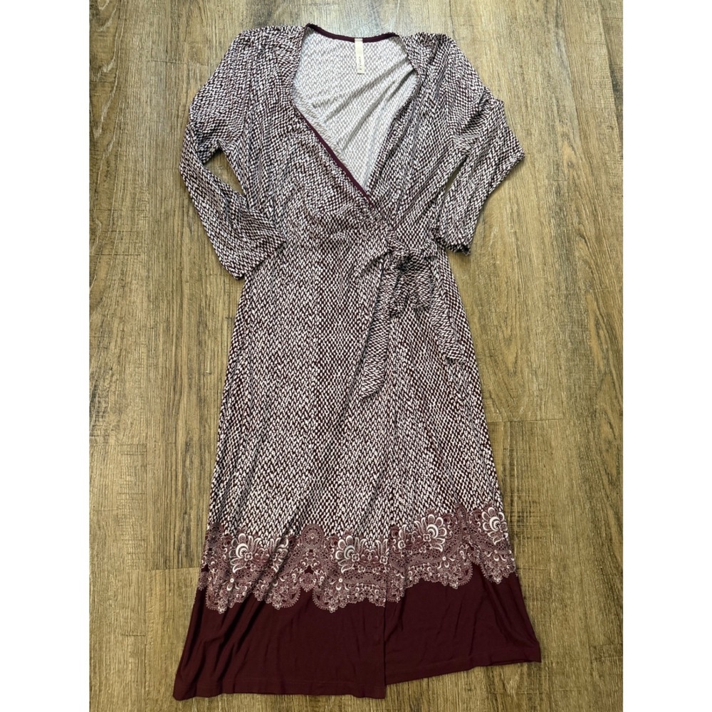 Gilli Burgundy Geometric Lace Print Faux Wrap Maxi Dress Size M D12567A